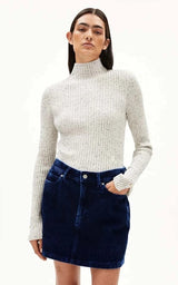 Top Alaania Tweed