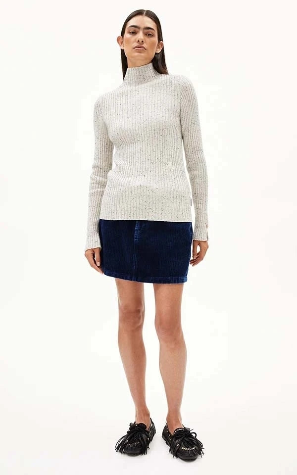 Top Alaania Tweed