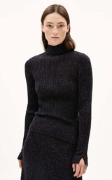 Top Alaania Tweed