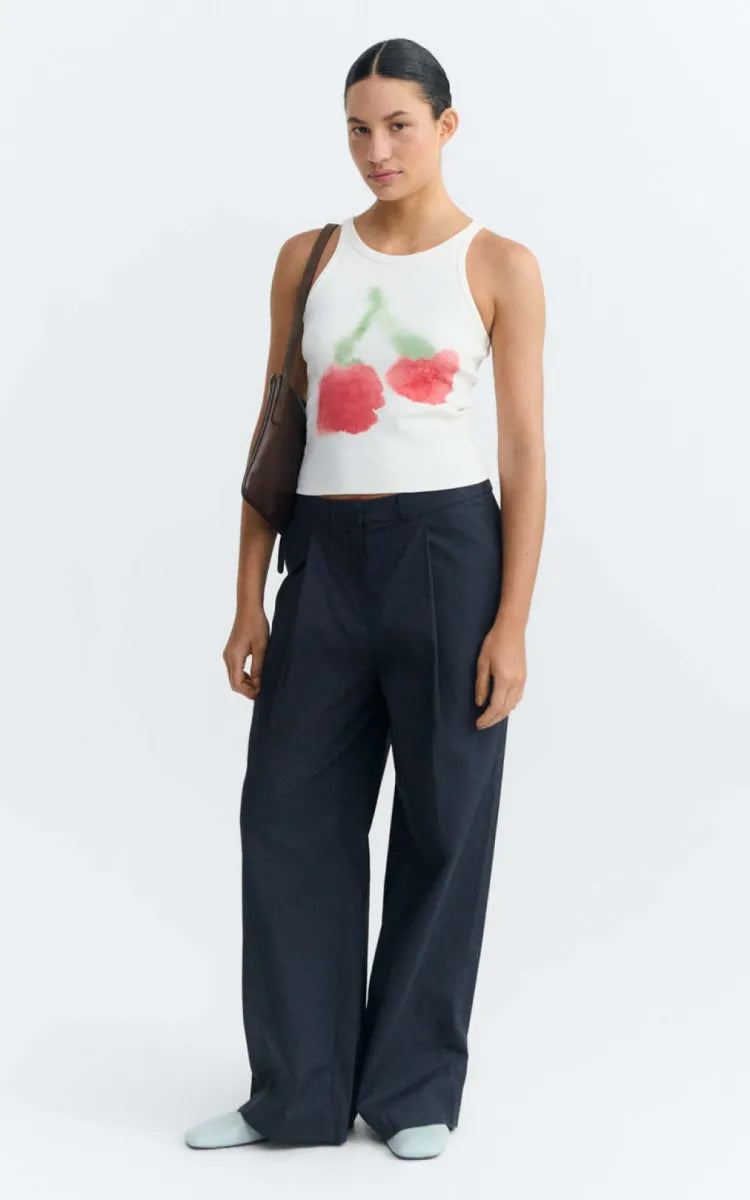 Thinking MU Top Blurry Cherry Harriet