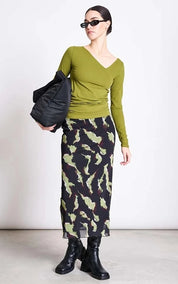 Top Casma Asymmetrical