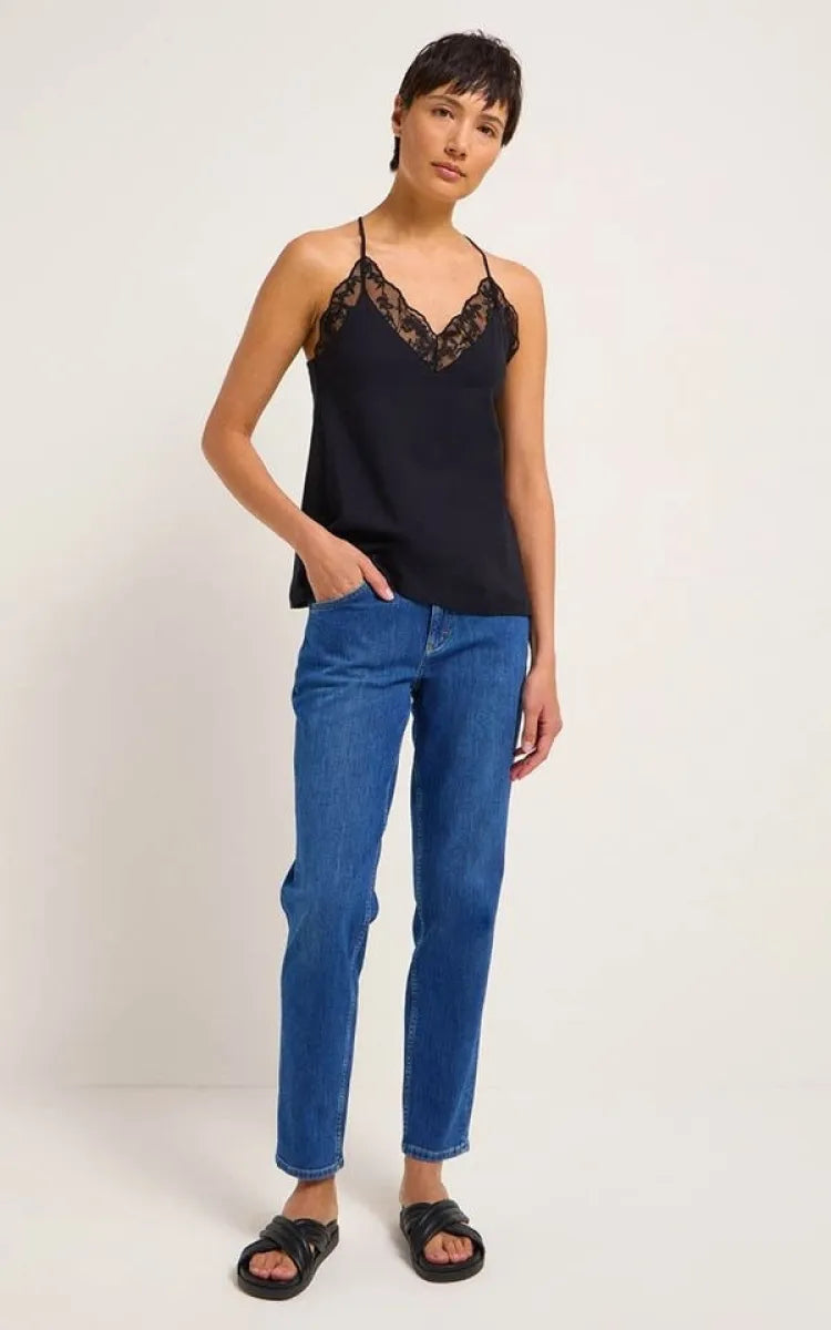 Lanius Top With Lace