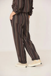 indi & cold Striped Carot Pants