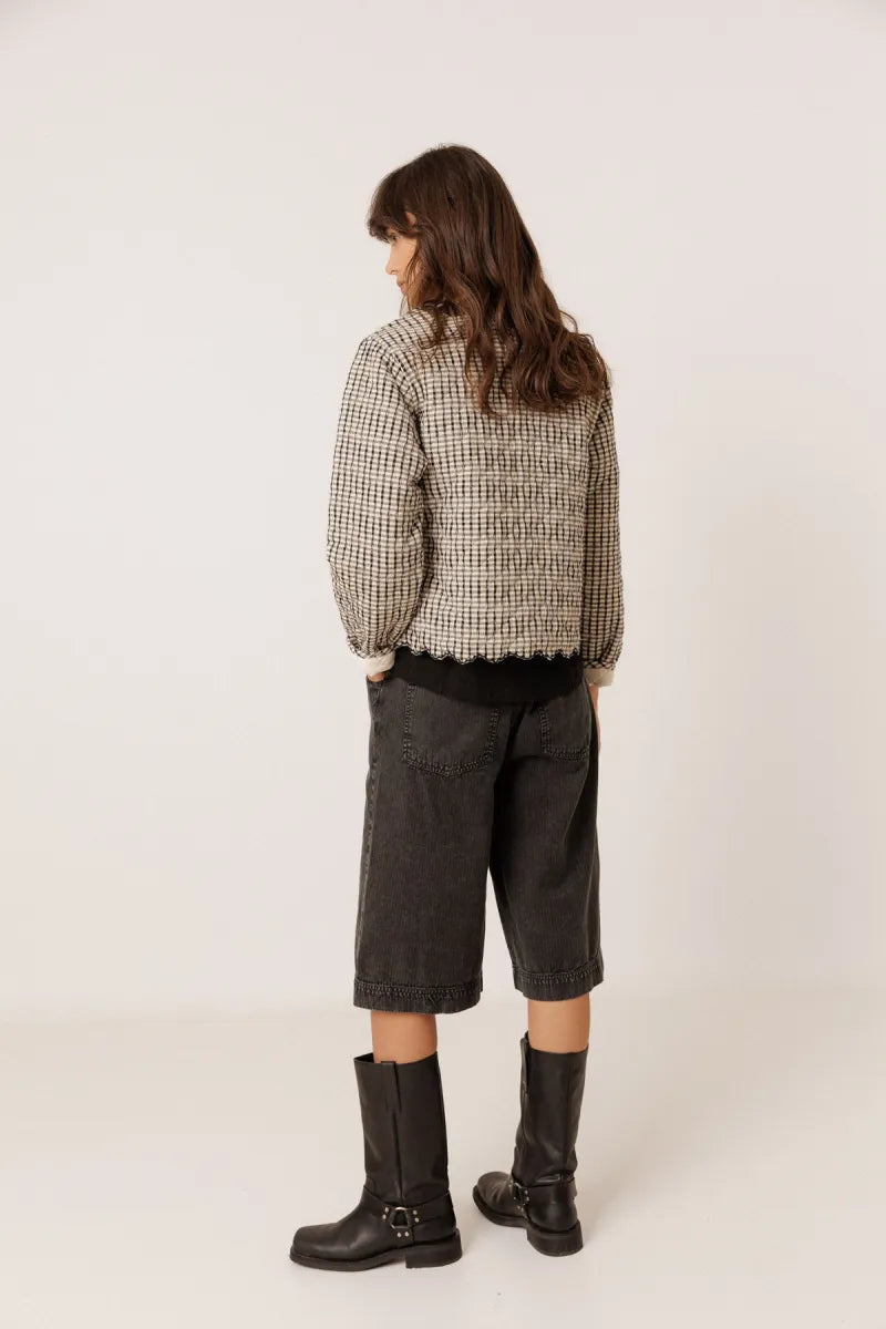 indi & cold Contrast-Embroidery Quilted Jacket