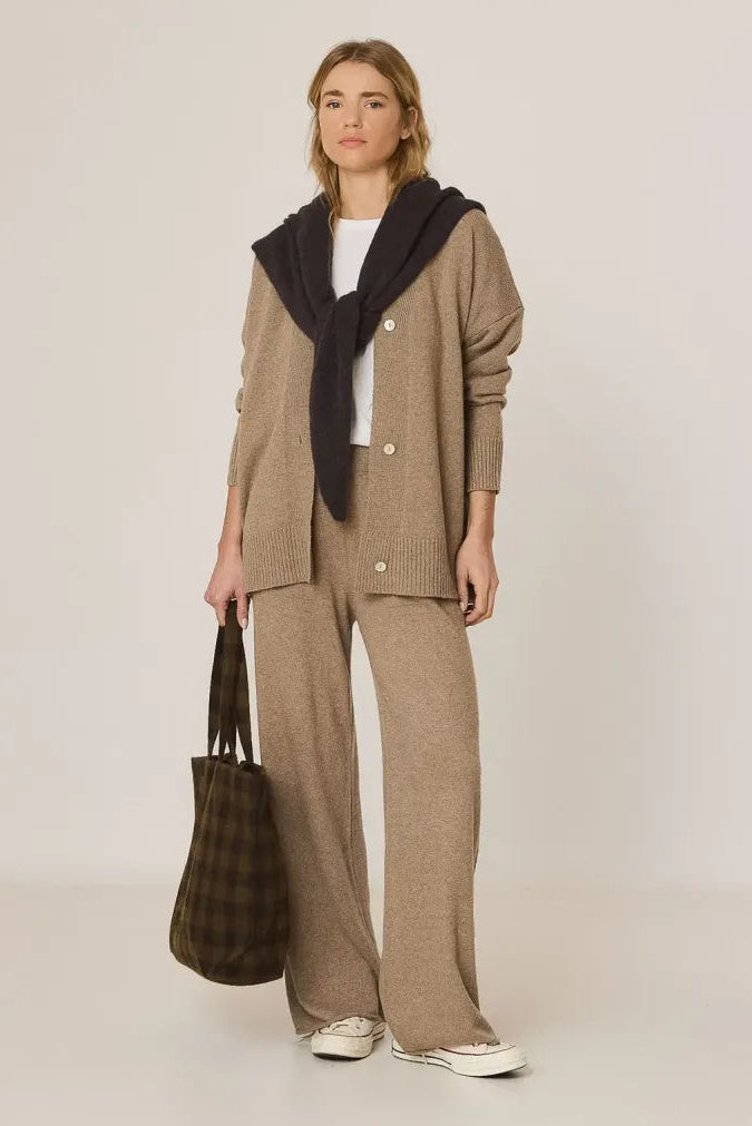 Indi & Cold Crop pants with cashmere