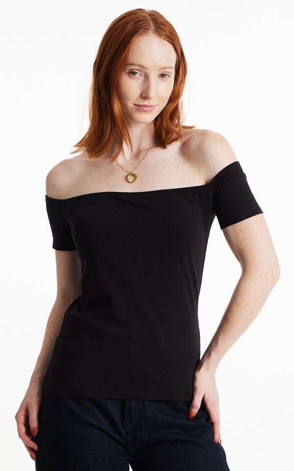 Top Uma Bardot