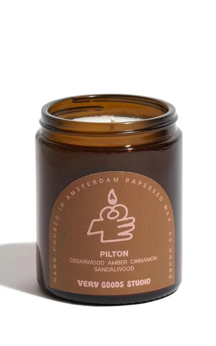 Very Goods Studio Candle Pilton