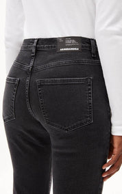 Jeans Carenaa