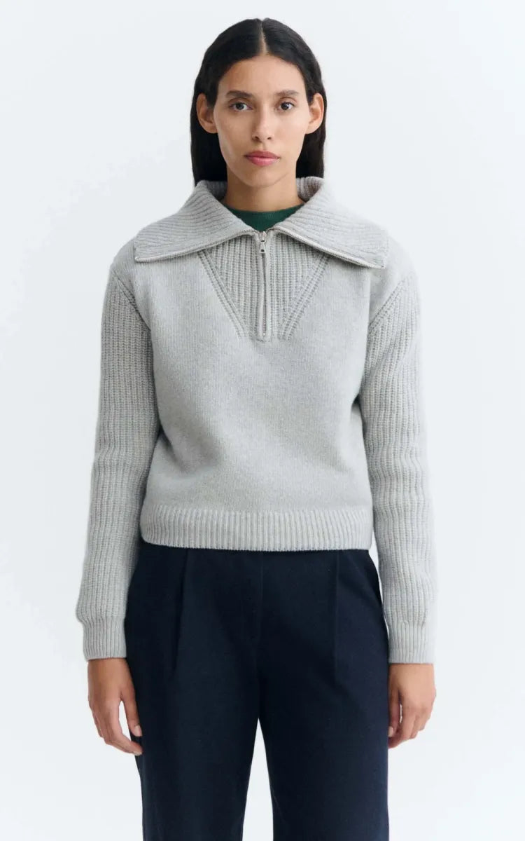 Thinking MU Sweater Knitted Tanit