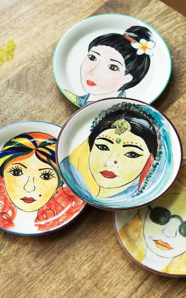 Return to Sender Women Of The World - Netherlands